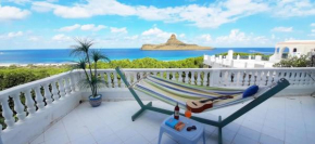 Hotels in Raf Raf